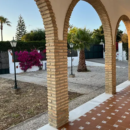 Playas De La Jara Con 4 En Holiday home Sanlucar de Barrameda